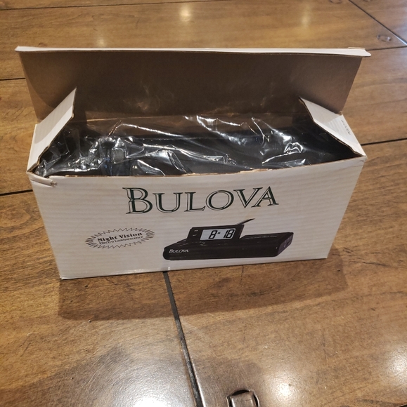 Bulova Sound Vision Alarm Collection Clock B6990 - Picture 3 of 5